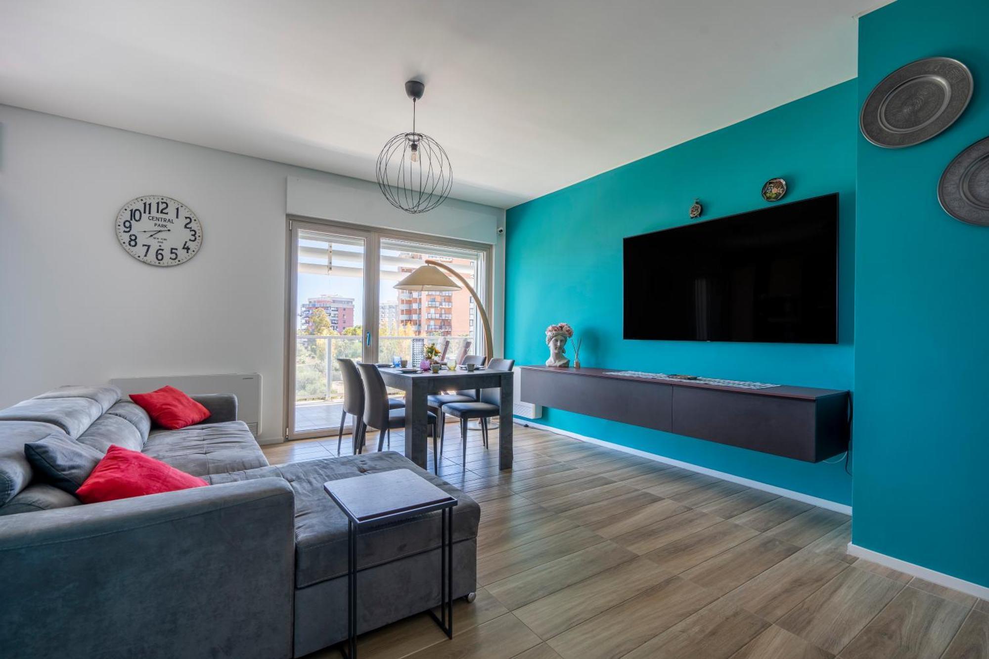 Kind Park - Sleek Apartment With Terrace & Parking Bari Exterior photo